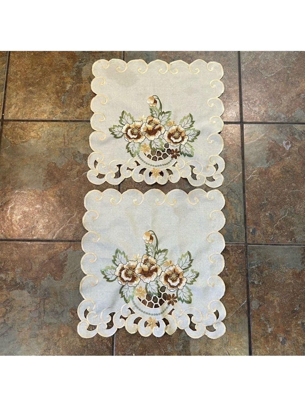 Vintage Tea Towels Floral Set Of 2 Embroidered With Scalloped Edge Cottage Core